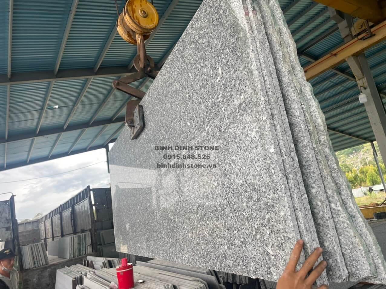 Chăm sóc và bảo dưỡng đá tím hoa cà granite hàng ngày