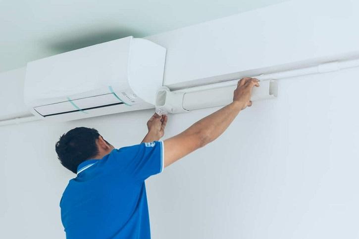 Kiểm tra máy lọc không khí bị lỗi để xác định nguyên nhân sự cố đang diễn ra