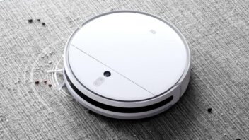 So sánh thiết kế và độ bền robot hút bụi Ecovacs và Xiaomi